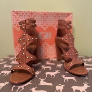 Gianni Bini Tan Studded Heels with Gladiator Design